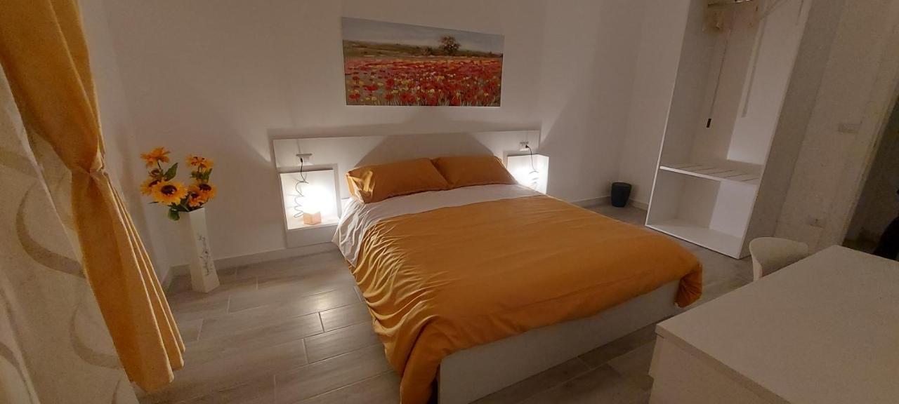 Le Gemelle Lägenhet Bari Exteriör bild