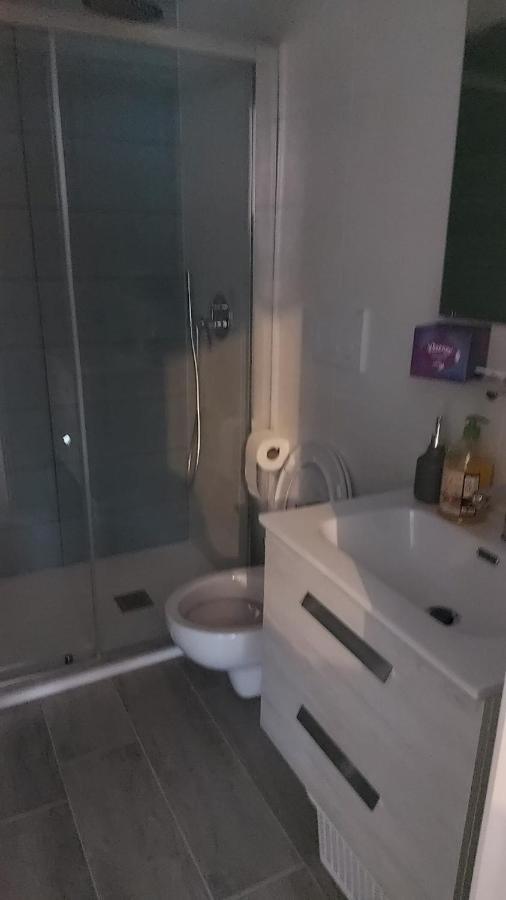 Le Gemelle Lägenhet Bari Exteriör bild